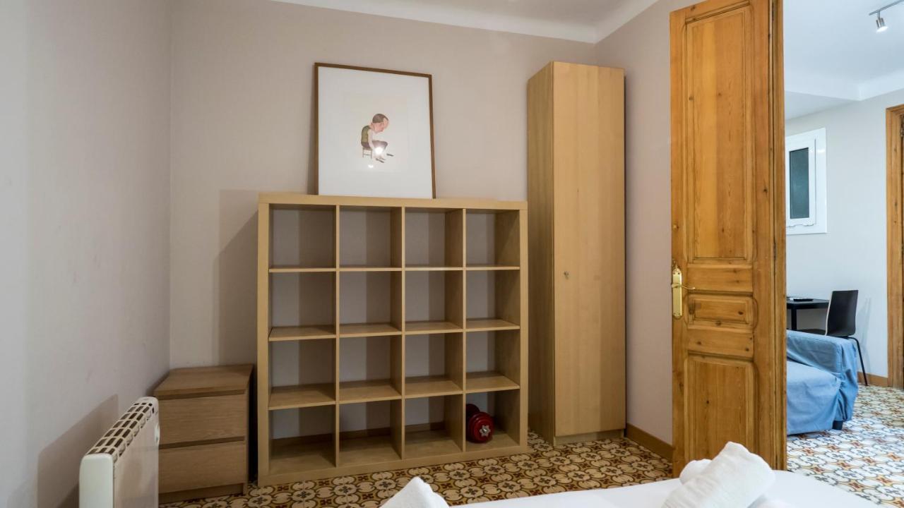 Acogedor Apartamento De 2 Dormitorios Barcelona Eksteriør bilde